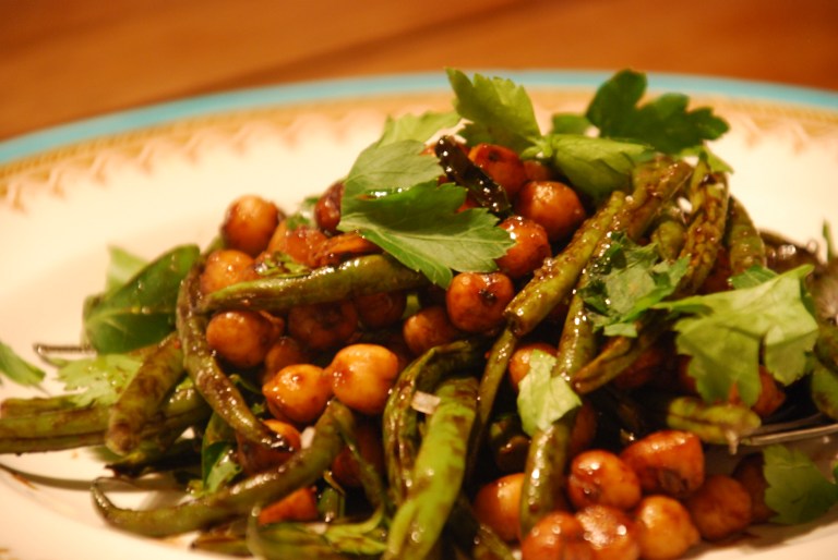 Roasted Fine Beans and Chickpeas with Tamarind